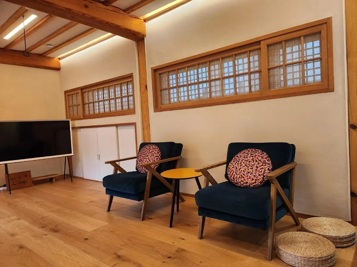Iriru Luxury Hanok Stay - Eunpyung Hanok Village 首爾