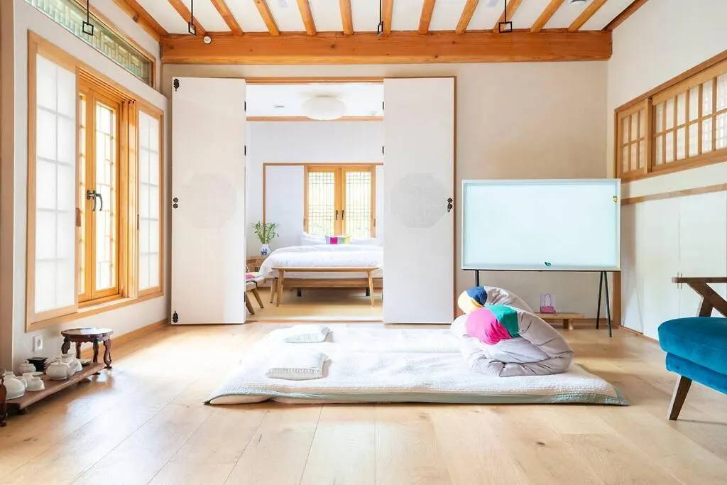 度假居 Iriru Luxury Hanok Stay - Eunpyung Hanok Village 首爾